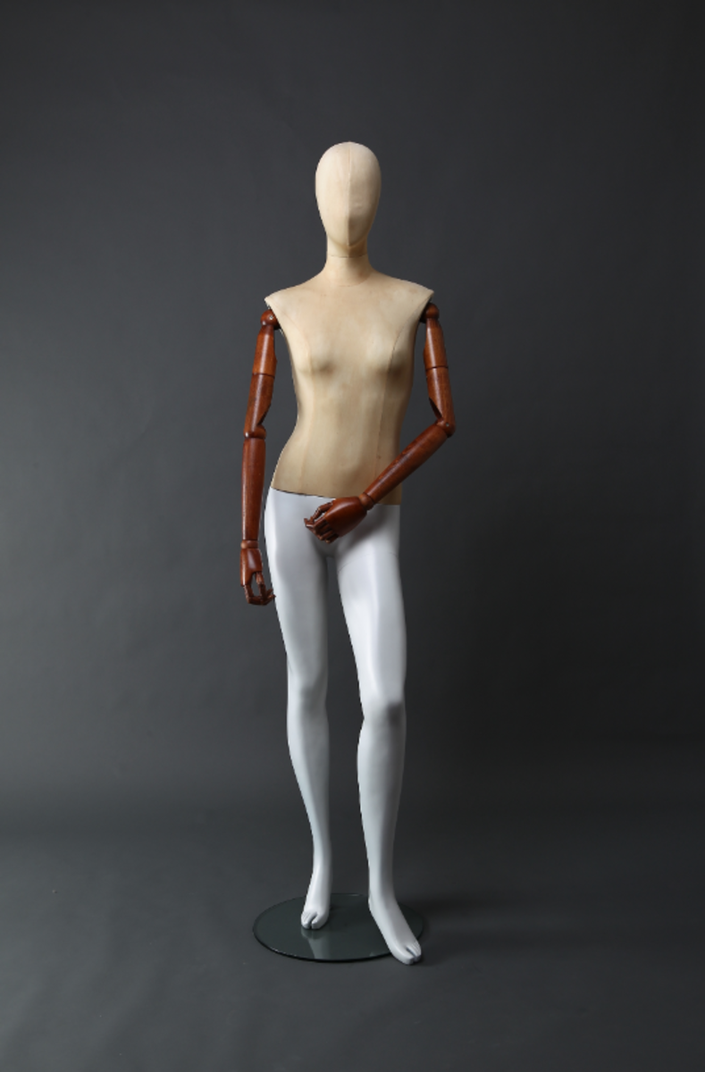  Full-Body Female Fabric Wrapped Mannequin Fiberglass Women Mannequin Display