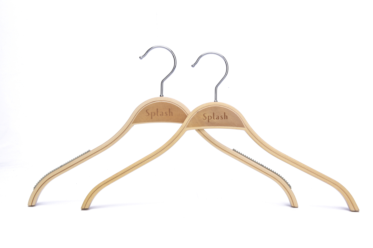 Compact Laminated Hangers With Non-slip Rubber