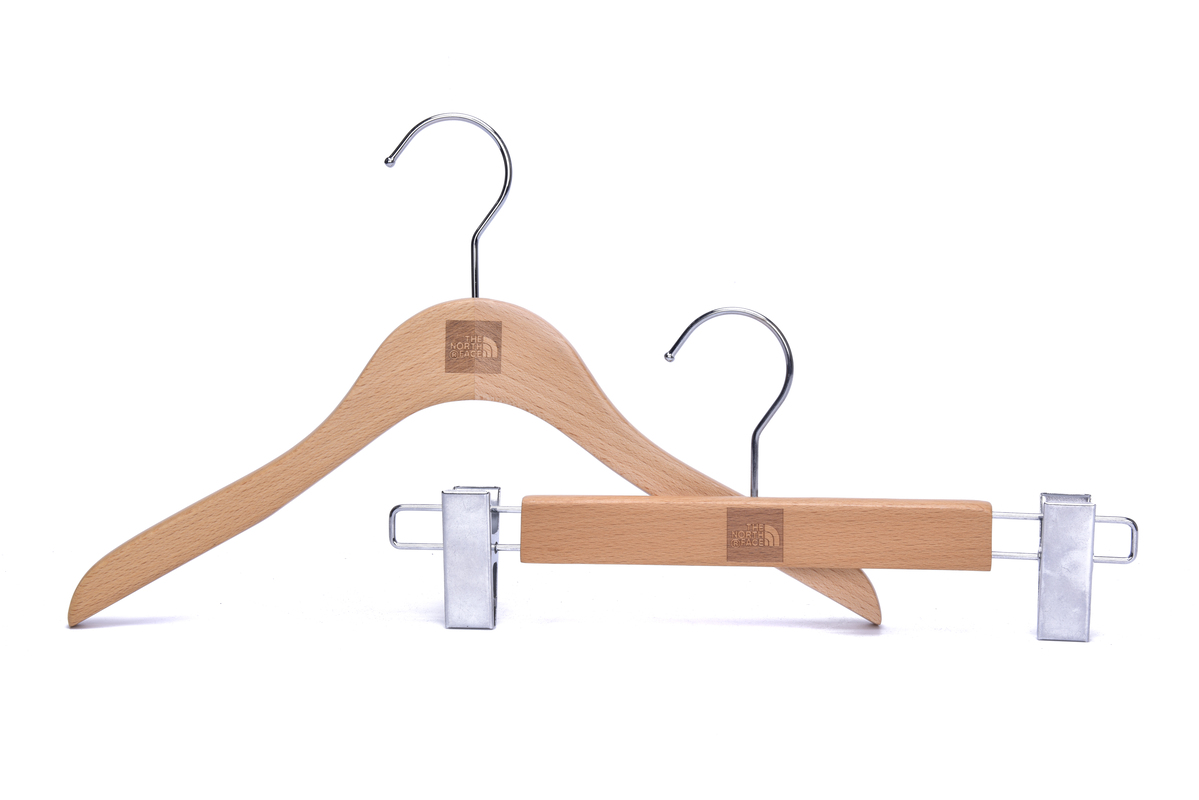 Small size Beech wood boutique common suit hanger