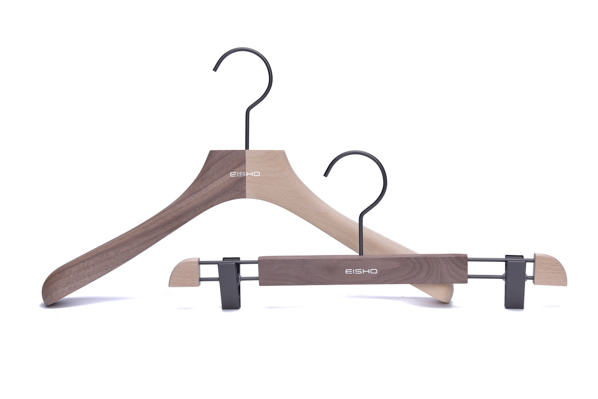 Khaki Patchwork Colour Classic Solid Wood Suit Hanger